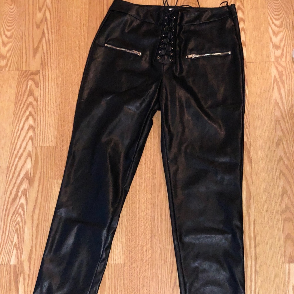 Emory Park Faux Leather Leggings Size Large